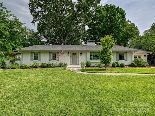 3401 Eastburn Rd, Charlotte, NC 28210