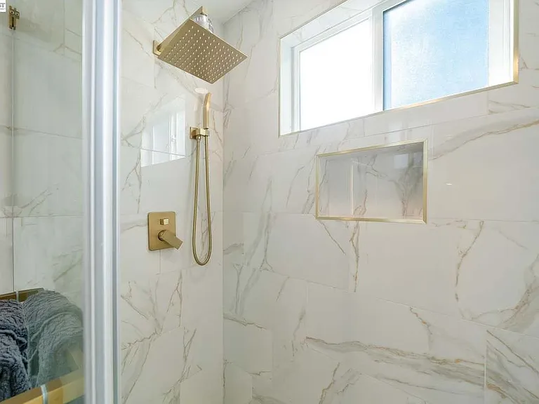 35290 Farnham Dr — Photo 31