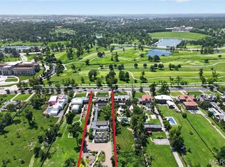 5745 Lindell Blvd, Saint Louis, MO 63112