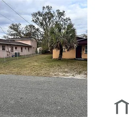 504 Lake St — Photo 13