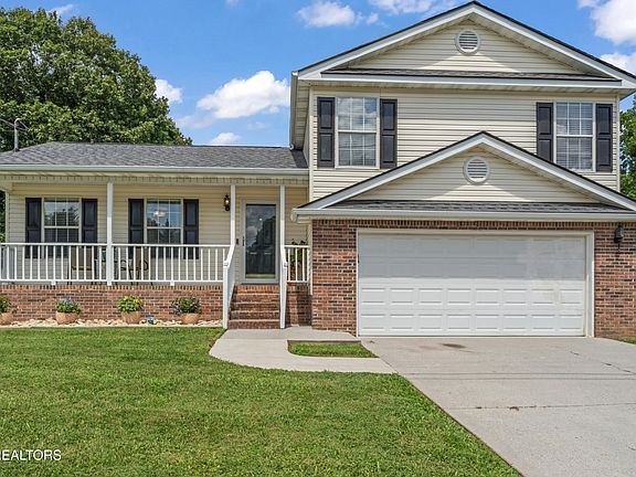 2nd image of 6868 Saint Croix Ln