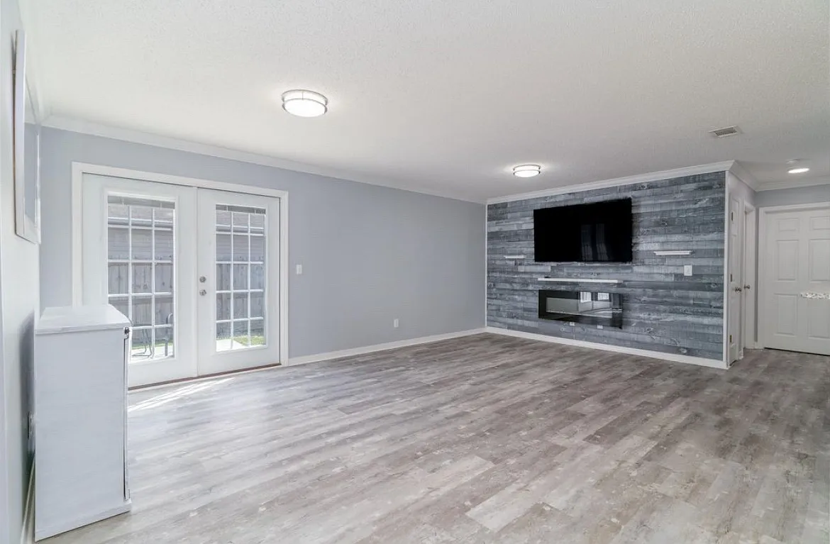 5191 Quince Ave — Photo 1