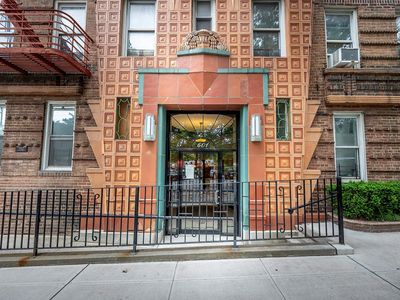 601 Pelham Parkway N #516, Bronx, NY, 10467