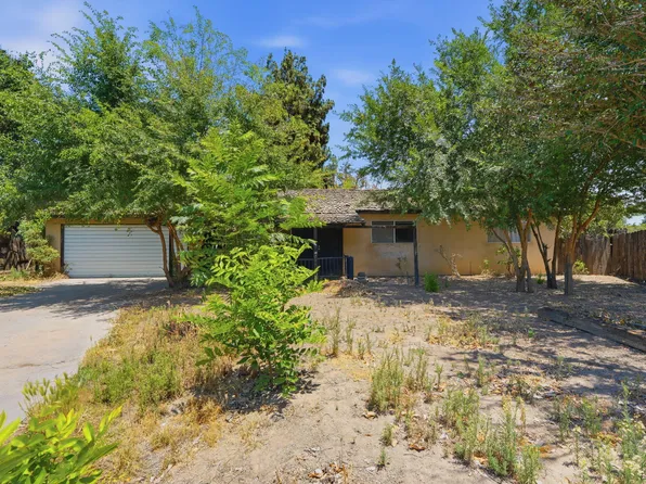 1924 S Tipton Court, Visalia, CA 93292