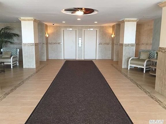 4th image of 1 E Broadway APT 5R