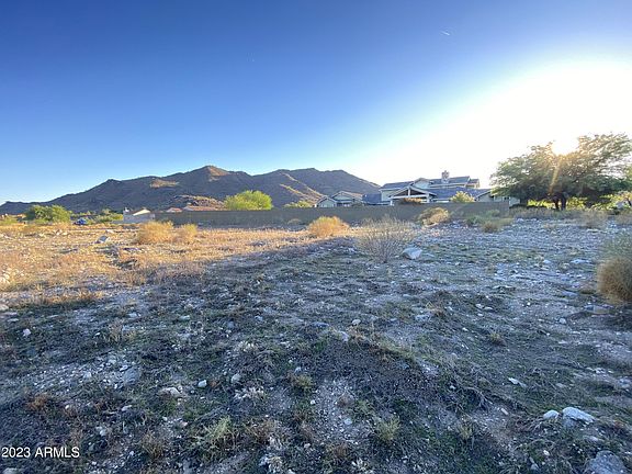 2nd image of 3907 N Latimer Pl