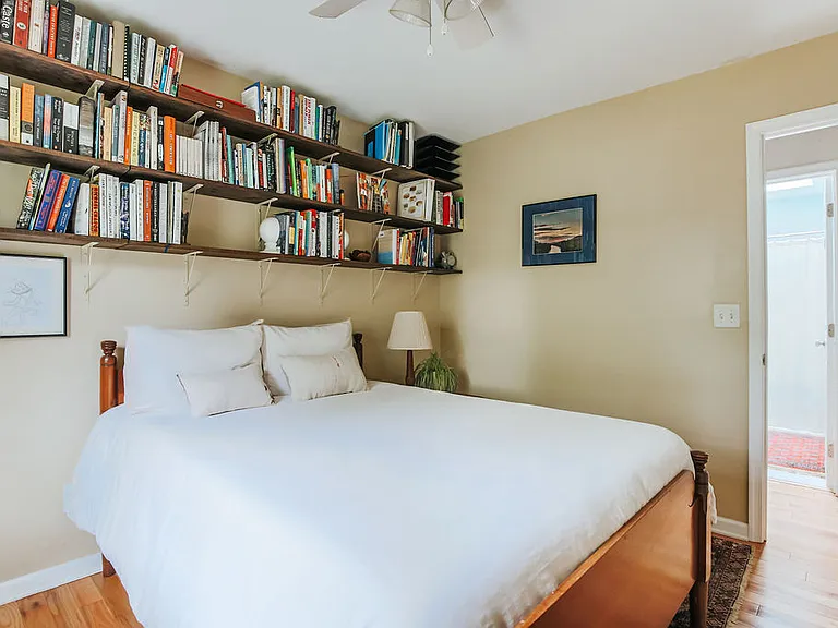 930 Saint Charles Ave — Photo 13