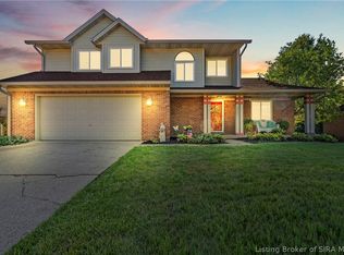 2206 Glenn Abbey, Jeffersonville, IN 47130
