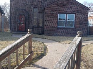 324 Arthur St, Gary, IN 46404