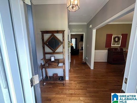 2nd image of 102 Heather Ridge Dr