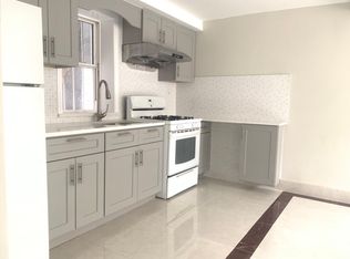1416 Glover St #1, Bronx, NY 10462
