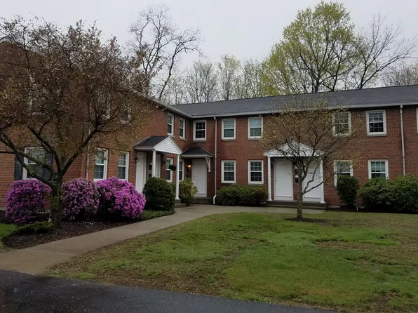 35 Patty Ln #A, Northborough, MA 01532