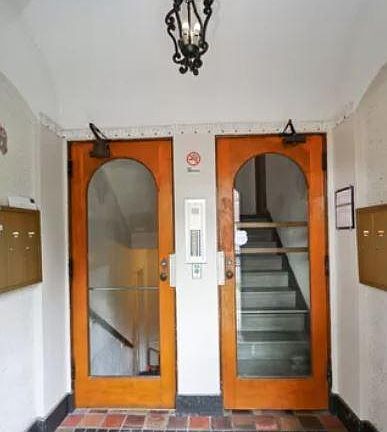 2nd image of 3252 Fremont Ave S APT 101
