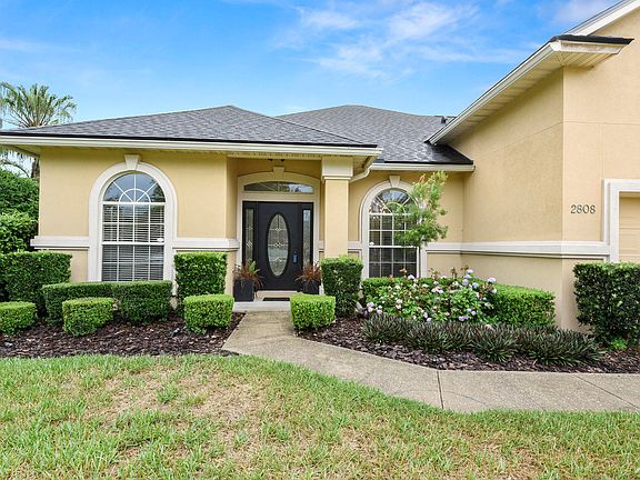 2nd image of 2808 Everholly Ln