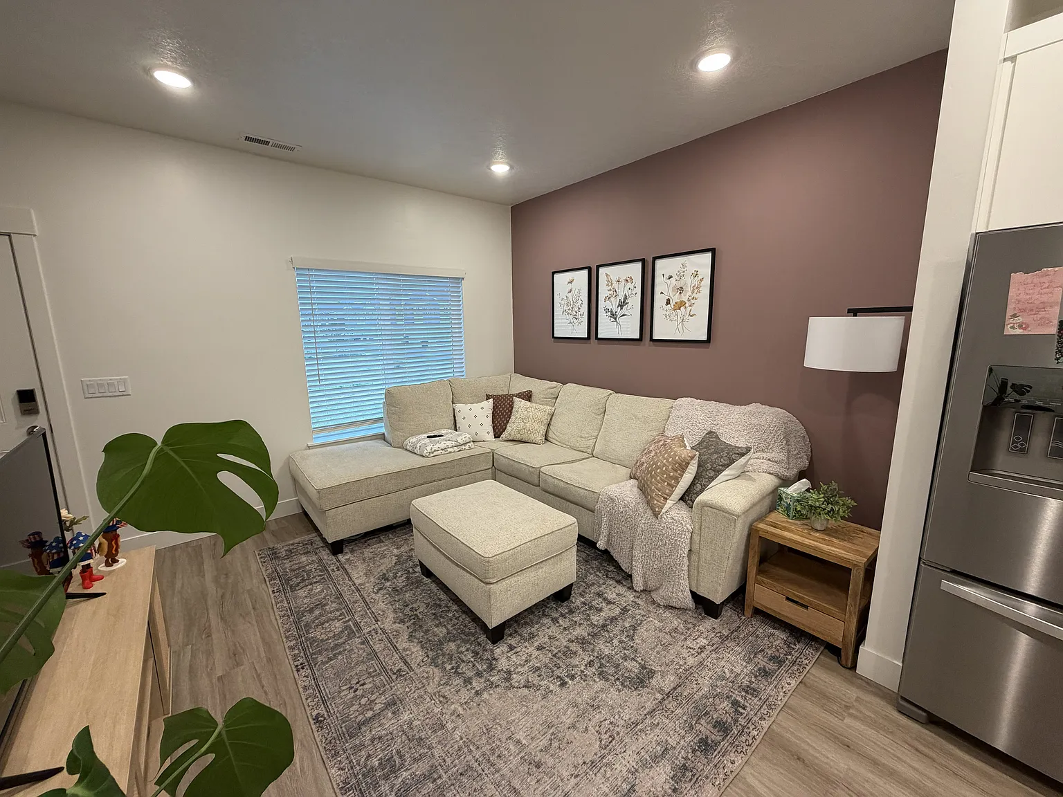 2 bed, 2.5 bath, 1123 sqft, $1,900 — Photo 4