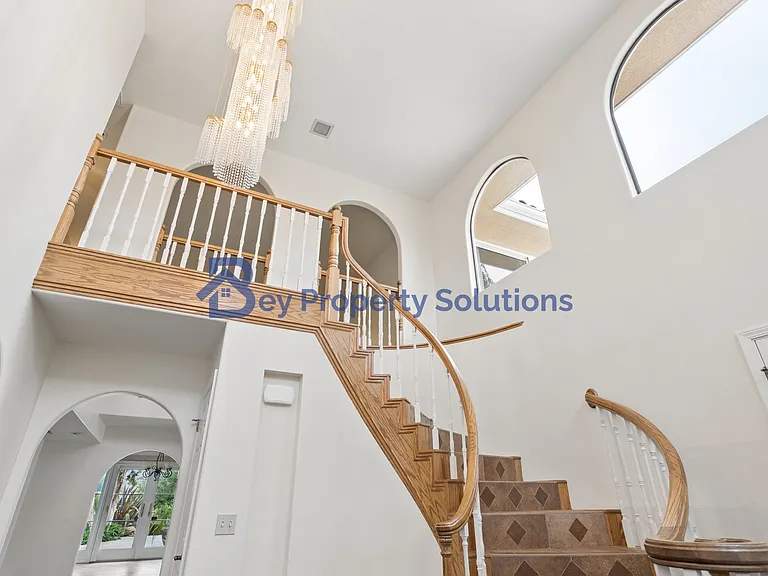 599 Woodland Dr — Photo 31