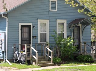 1025 Rochester Ave #2, Iowa City, IA 52245