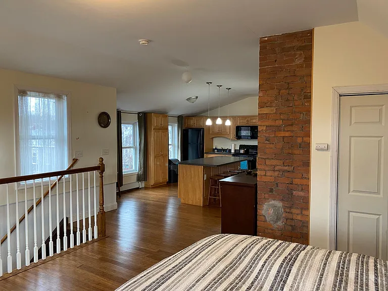 57 Pearl St #3 — Photo 6