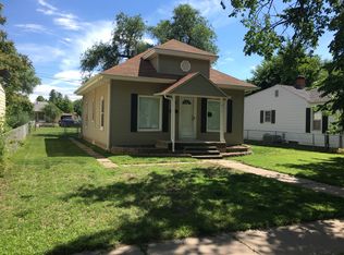 611 W 17th Ave, Hutchinson, KS 67501