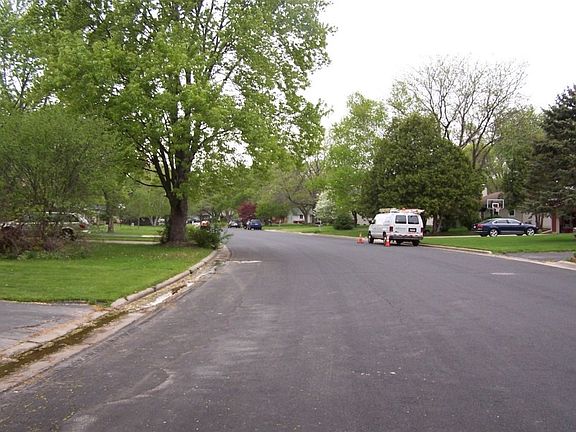 5th image of 424 Hyland Dr