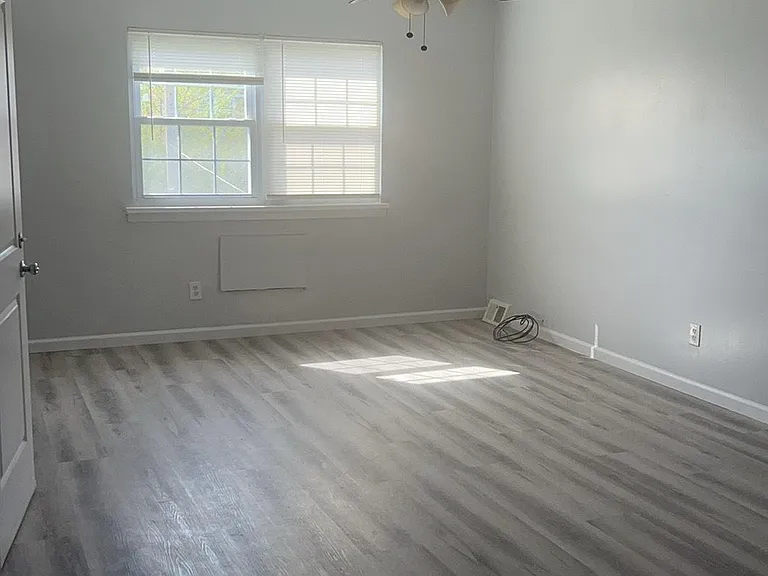 9431 Kirkwood Rd #2 — Photo 9
