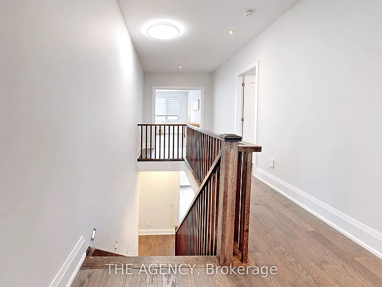 32 Conger St — Photo 19