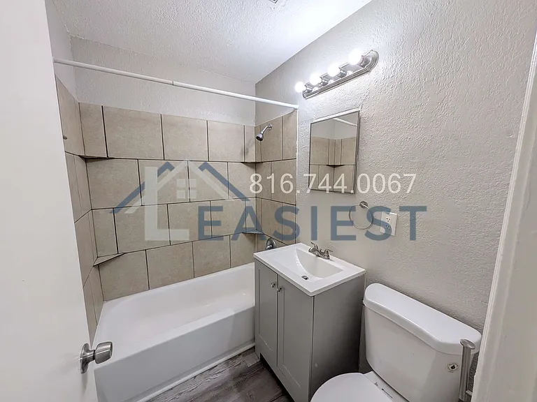 2129 E 77th Ter — Photo 12