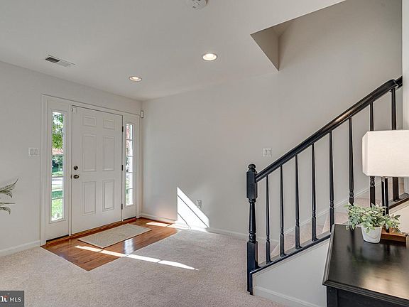 4th image of 8812 Bentfield Dr