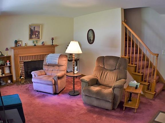 3rd image of 881 Eastland Ave SE