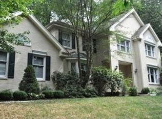 301 Sullivan Rd, Avondale, PA 19311