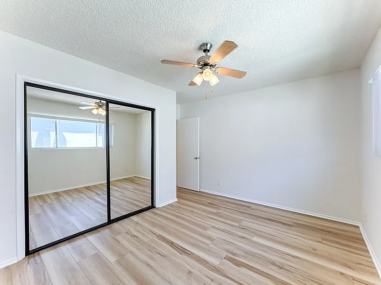 4051 Mclaughlin Ave — Photo 13