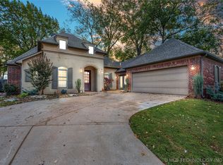 7816 E 100th Pl, Tulsa, OK 74133