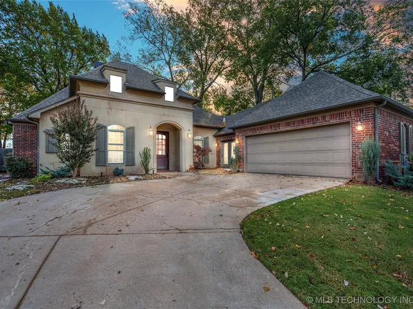 7816 E 100th Pl, Tulsa, OK 74133
