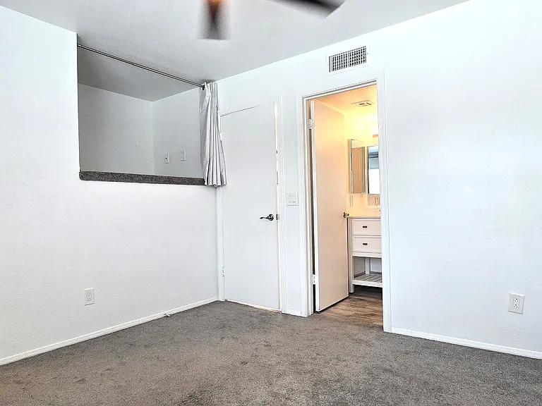 1325 S Judd St — Photo 15
