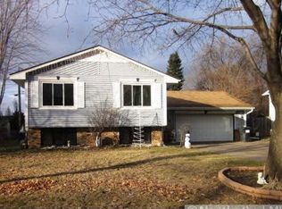 2019 Arkwright St, Saint Paul, MN 55117