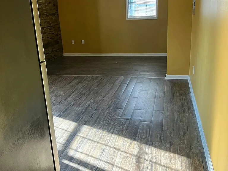 412 N Montgomery St #102 — Photo 13