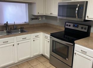 455 SW 113th Way #455, Hollywood, FL 33025