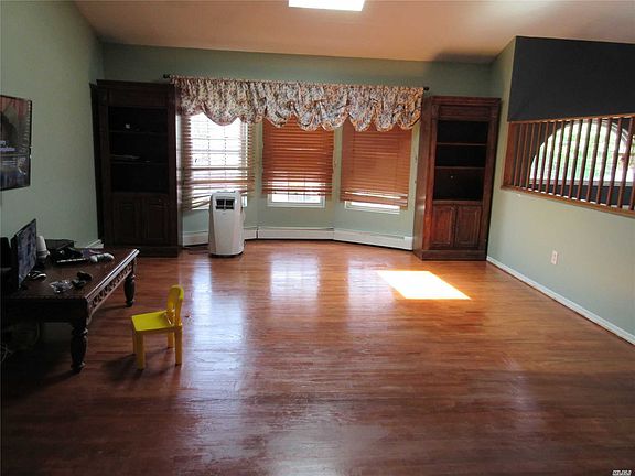 4th image of 73 S 25th St