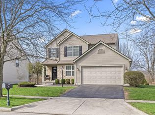 5450 Country Meadow Ct, Westerville, OH 43082