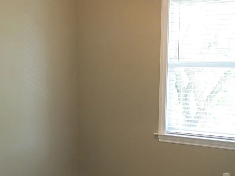 Willows Park Apartments — Photo 14