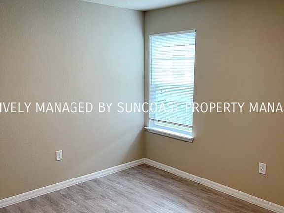 4th image of 1172 Comanche St #2