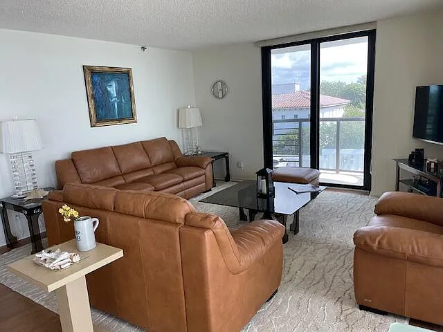 250 S Ocean Blvd #3H — Photo 8