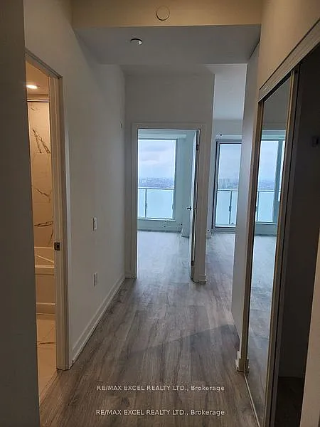 2 bed, $2,300 — Photo 4