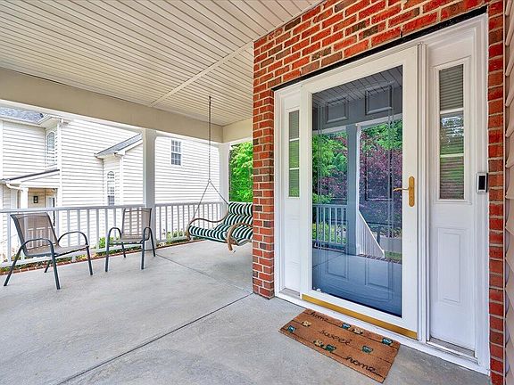 4th image of 2639 Oleander Dr