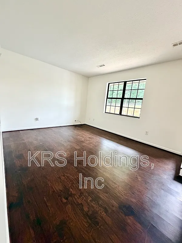 2 bed, 2.0 bath, 1440 sqft, $1,350 — Photo 3