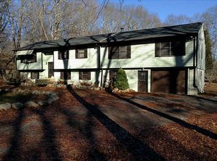 36 Tefft Hill Rd, Richmond, RI 02898