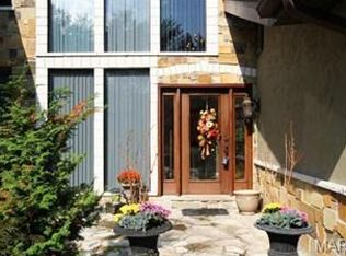 1863 Chamfers Farm Ct, Chesterfield, MO 63005