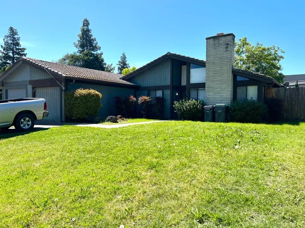2227 Lido Cir, Stockton, CA 95207