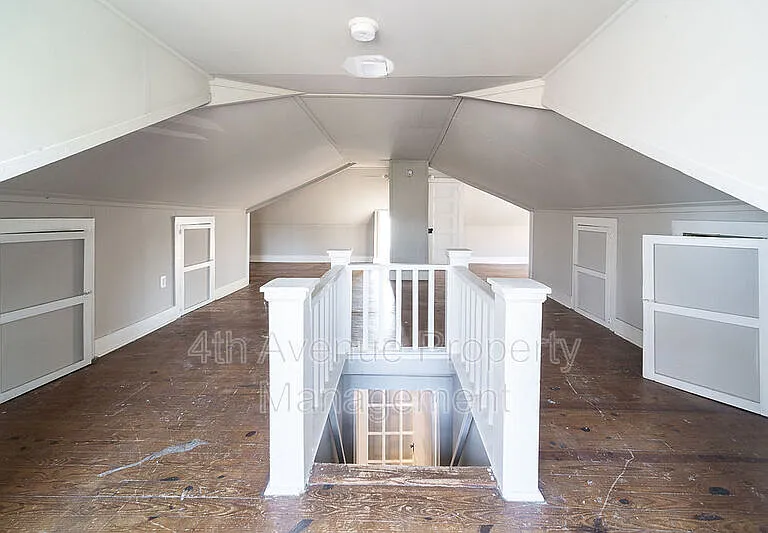 65 W Shadburn Ave — Photo 12