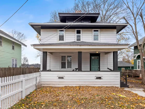 1134 N Rockton Ave, Rockford, IL 61101